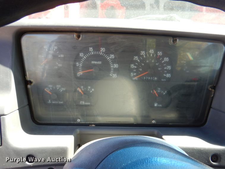 image for item DL0169 1999 Sterling L7501  semi truck