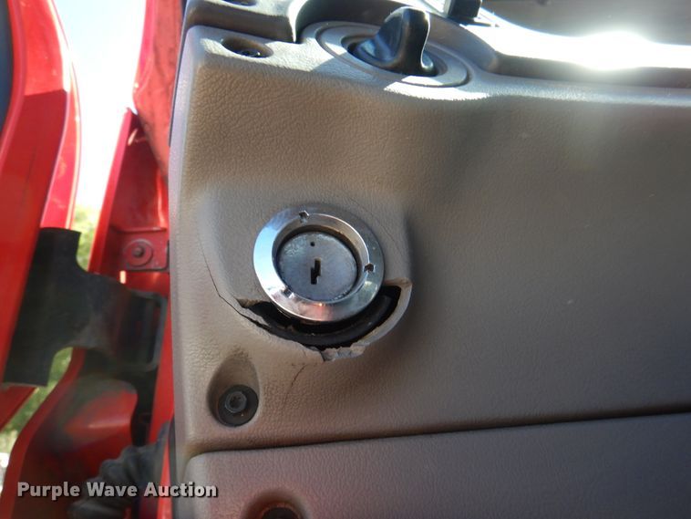 image for item DL0169 1999 Sterling L7501  semi truck