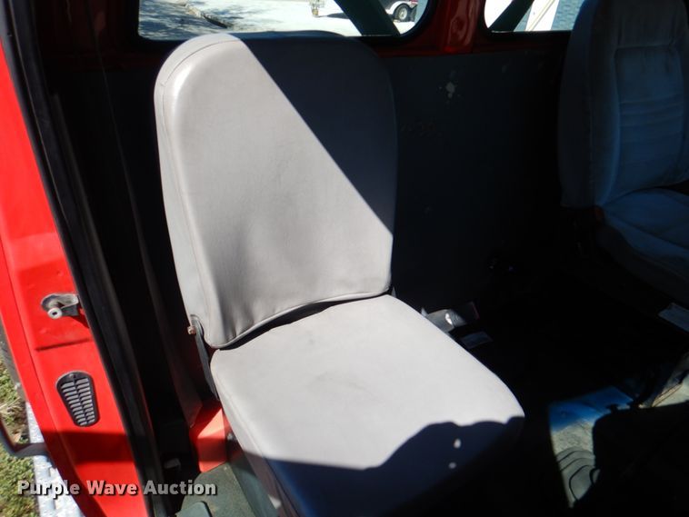 image for item DL0169 1999 Sterling L7501  semi truck