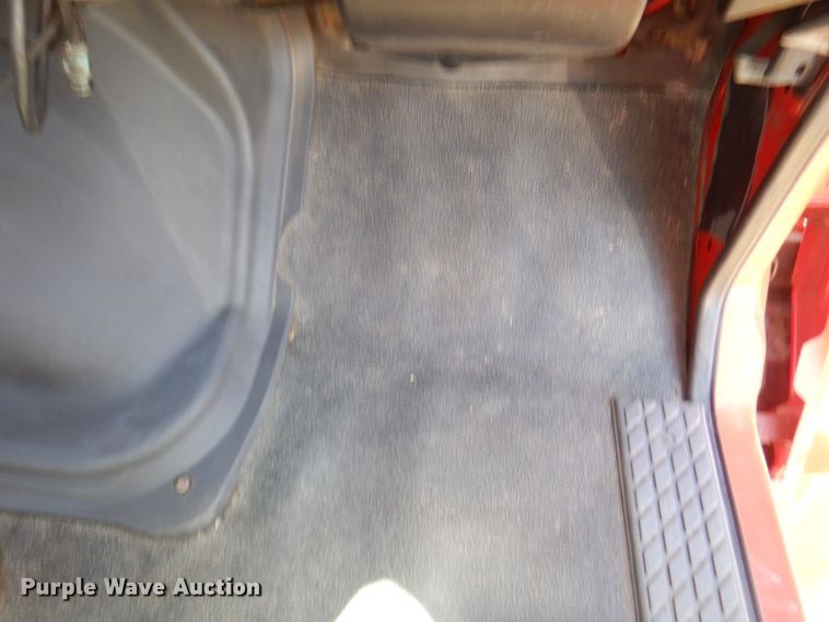 image for item DL0169 1999 Sterling L7501  semi truck