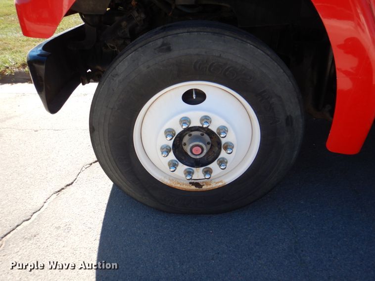 image for item DL0169 1999 Sterling L7501  semi truck