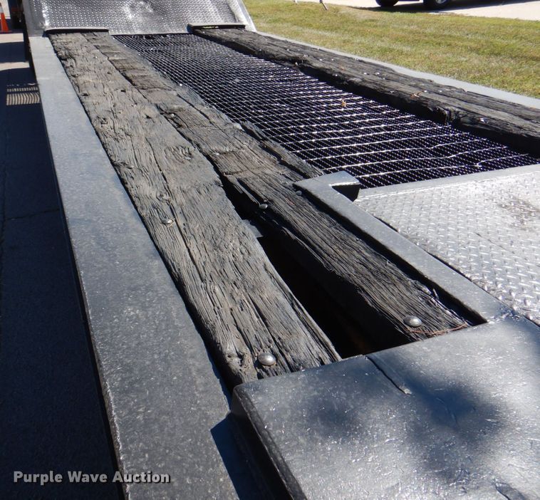 image for item DL0170 1978 Load King  drop deck equipment trailer