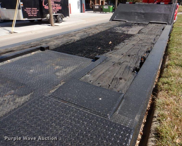 image for item DL0170 1978 Load King  drop deck equipment trailer