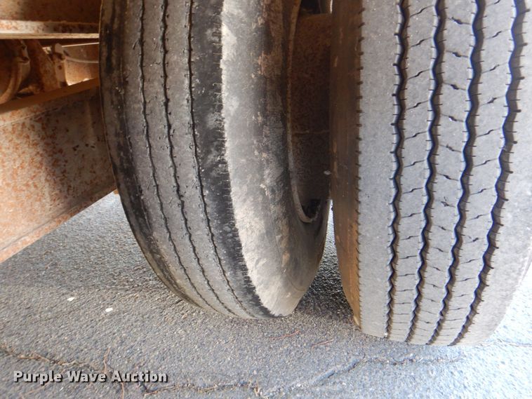 image for item DL0170 1978 Load King  drop deck equipment trailer