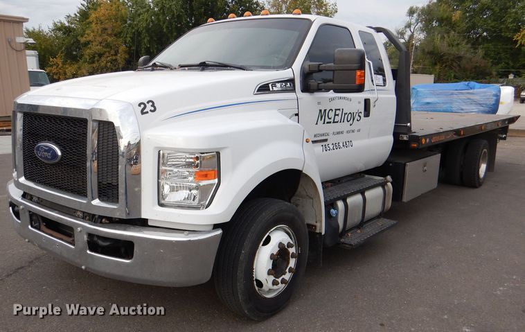 image for item DL3175 2017 Ford F650 Super Duty  rollback truck