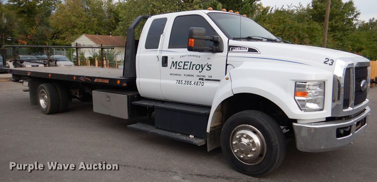 image for item DL3175 2017 Ford F650 Super Duty  rollback truck