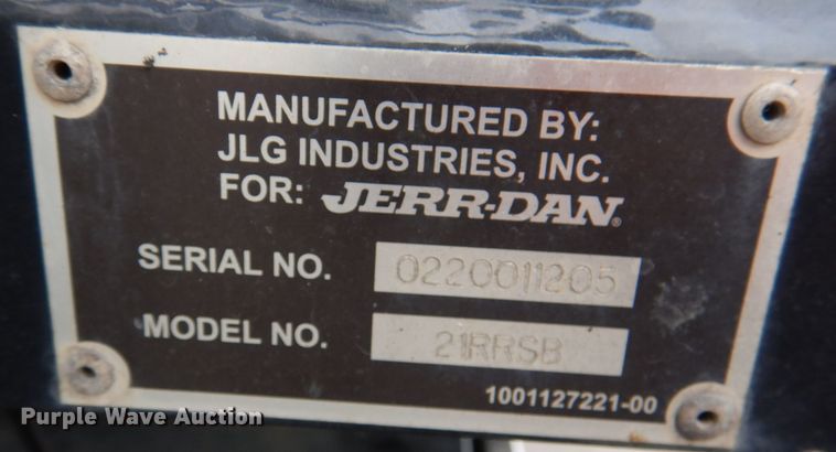 image for item DL3175 2017 Ford F650 Super Duty  rollback truck