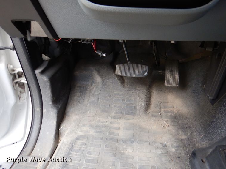 image for item DL3175 2017 Ford F650 Super Duty  rollback truck