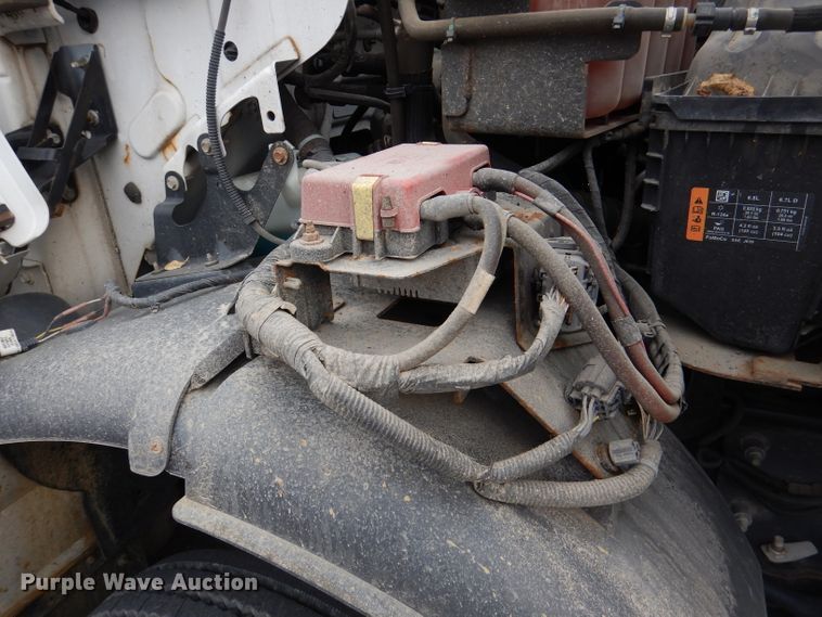 image for item DL3175 2017 Ford F650 Super Duty  rollback truck