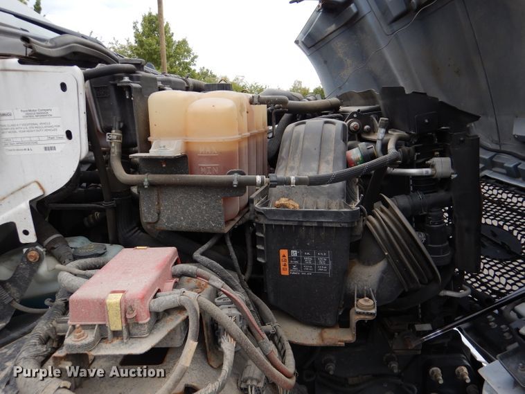 image for item DL3175 2017 Ford F650 Super Duty  rollback truck