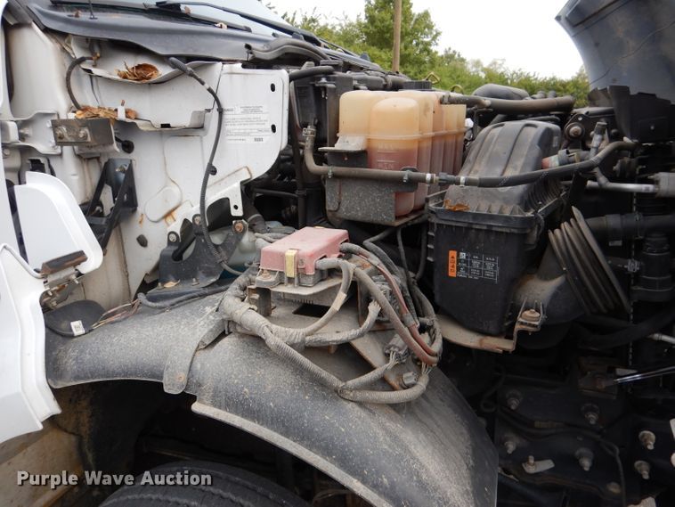 image for item DL3175 2017 Ford F650 Super Duty  rollback truck