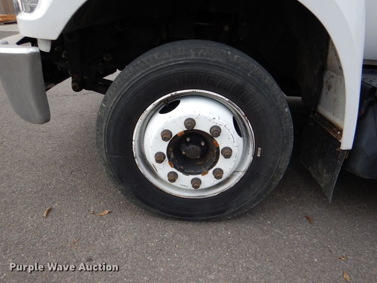 image for item DL3175 2017 Ford F650 Super Duty  rollback truck