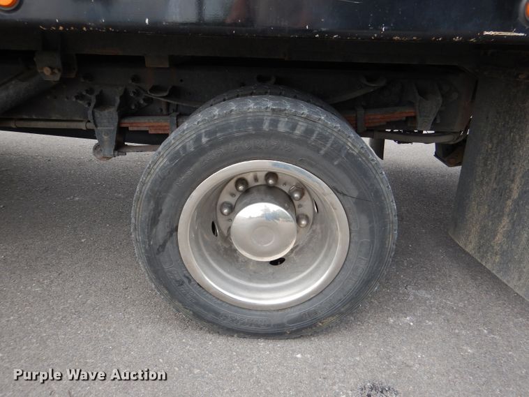 image for item DL3175 2017 Ford F650 Super Duty  rollback truck