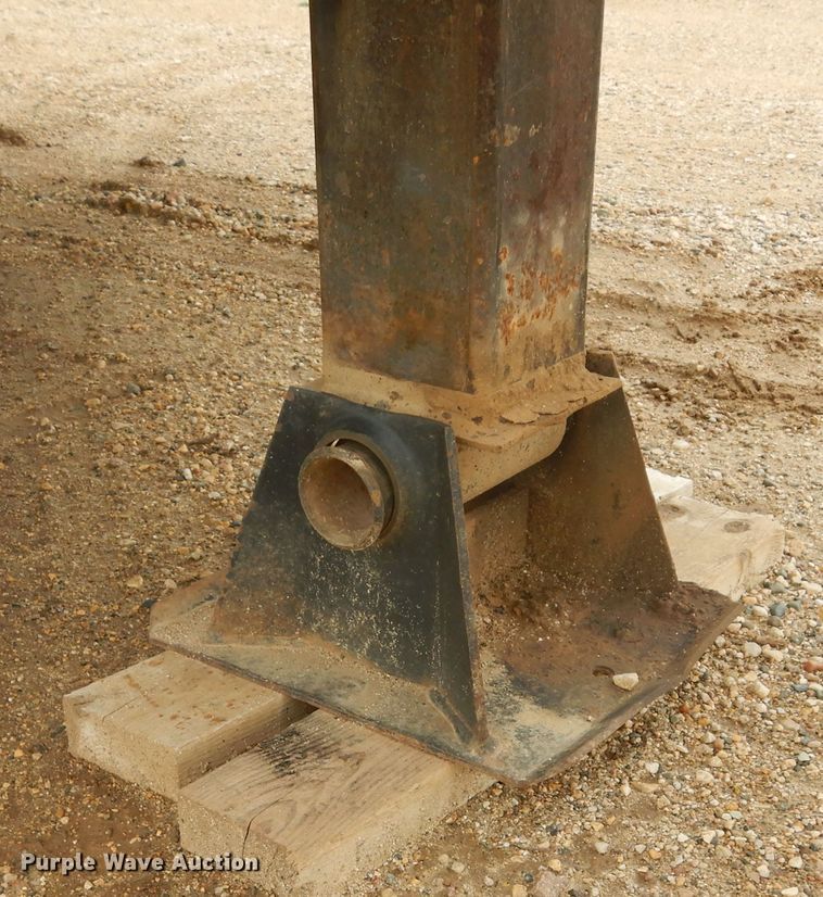 image for item DL6325 1992 Towmaster  equipment trailer