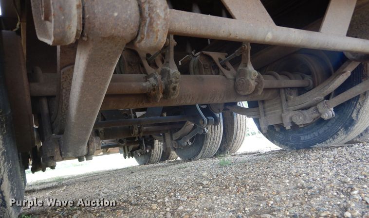 image for item DL6325 1992 Towmaster  equipment trailer