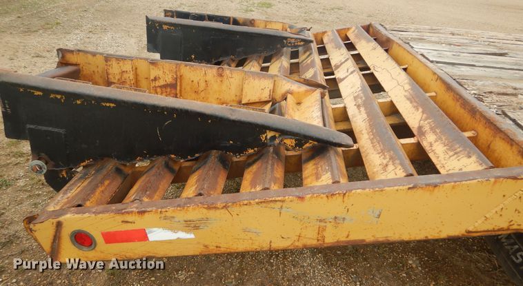 image for item DL6325 1992 Towmaster  equipment trailer