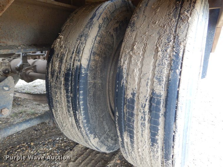 image for item DL6325 1992 Towmaster  equipment trailer