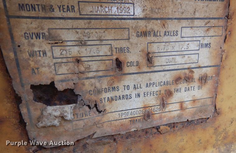 image for item DL6325 1992 Towmaster  equipment trailer