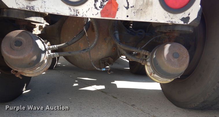 image for item DL6331 1999 Kenworth T600  semi truck