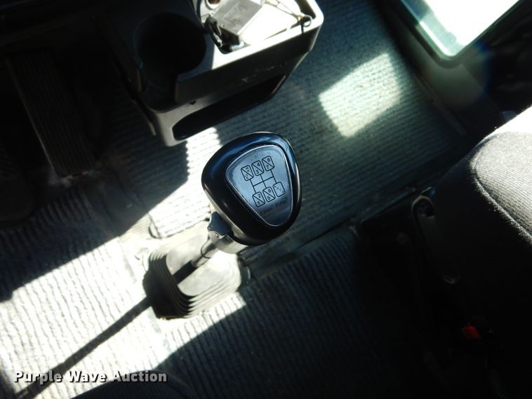 image for item DL6331 1999 Kenworth T600  semi truck