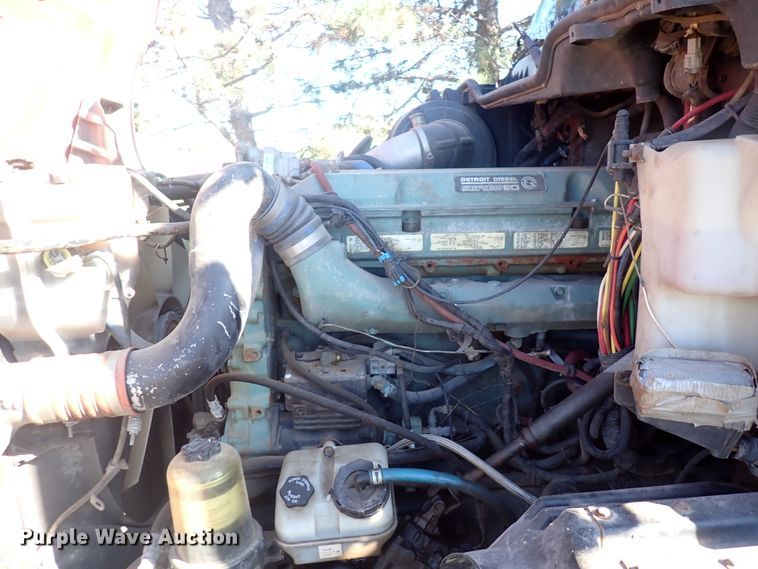 image for item DL7644 2010 Freightliner Columbia  semi truck