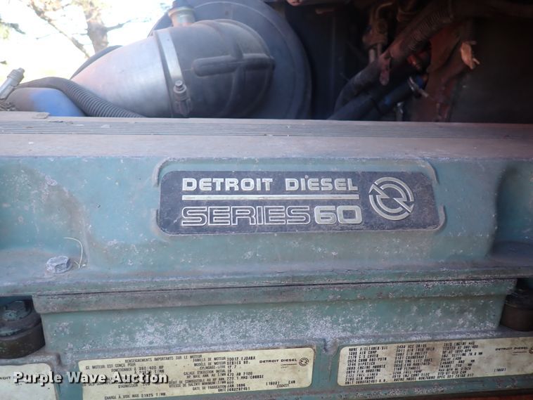 image for item DL7644 2010 Freightliner Columbia  semi truck