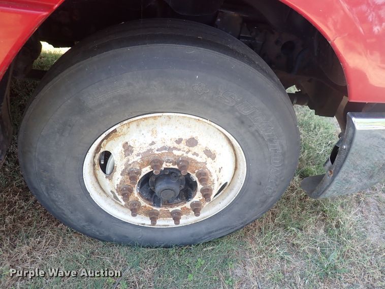 image for item DL7644 2010 Freightliner Columbia  semi truck