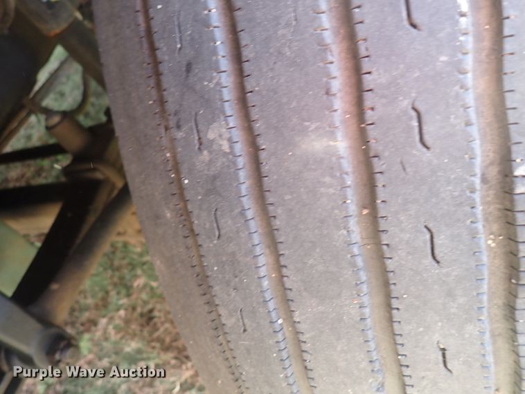 image for item DL7644 2010 Freightliner Columbia  semi truck