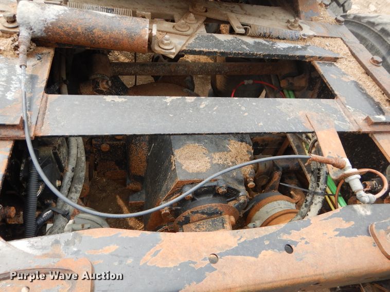 image for item DM4342 2002 Sterling A9500  semi truck