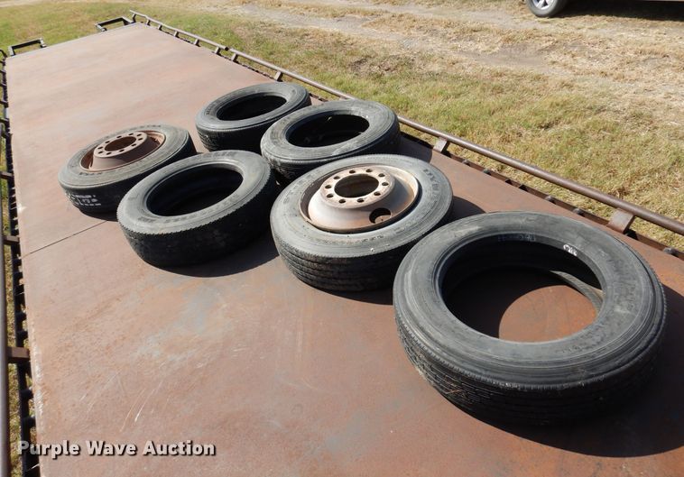 image for item DM5116 1997 Doonan  drop deck equipment trailer