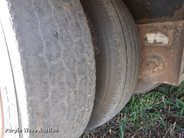 image for item DM5116 1997 Doonan  drop deck equipment trailer