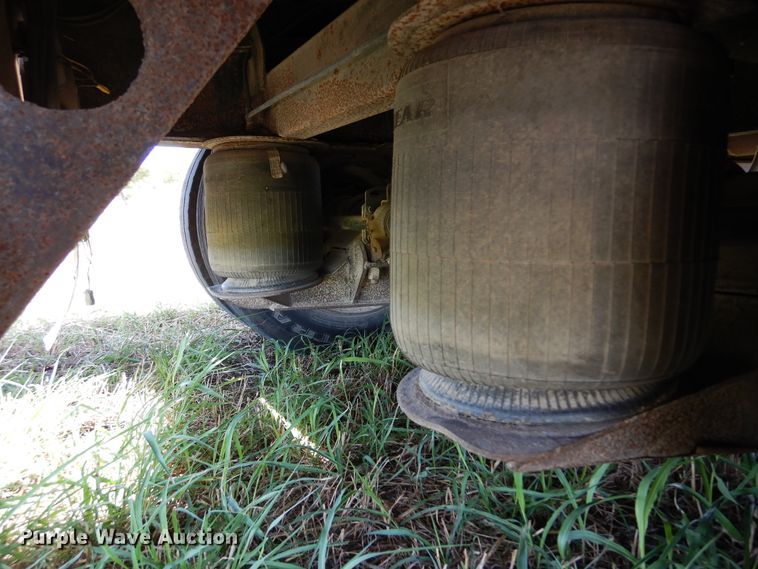 image for item DM5116 1997 Doonan  drop deck equipment trailer