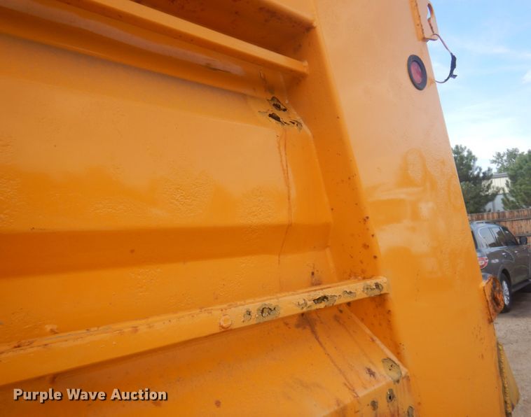 image for item DM5295 2007 International 7500  dump truck