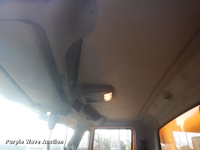 image for item DM5295 2007 International 7500  dump truck