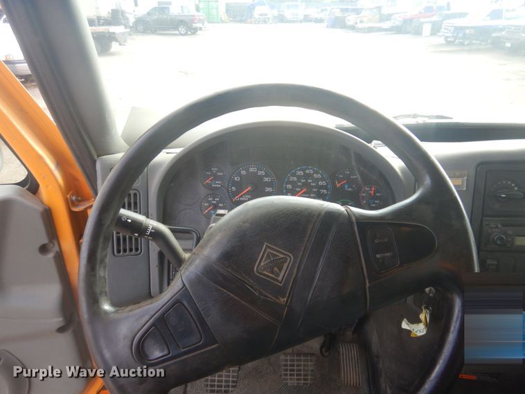 image for item DM5295 2007 International 7500  dump truck