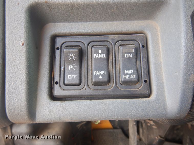 image for item DM5295 2007 International 7500  dump truck