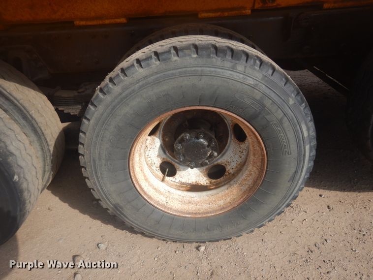 image for item DM5295 2007 International 7500  dump truck