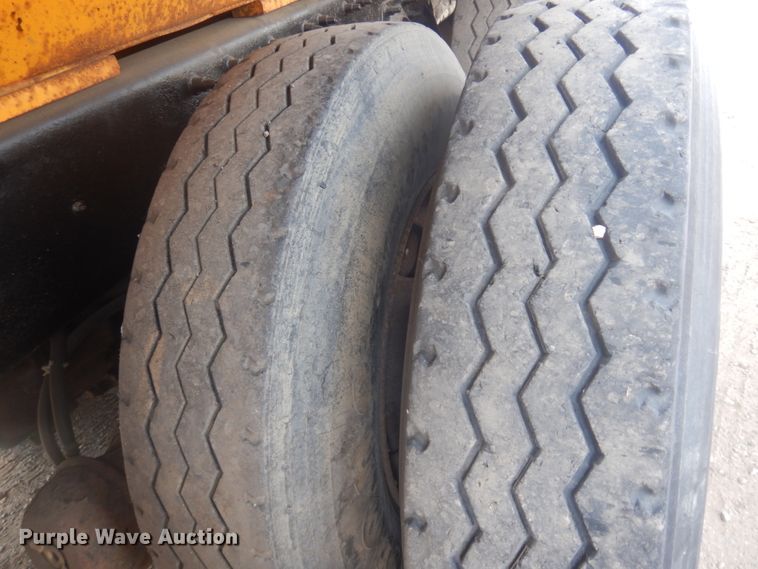 image for item DM5295 2007 International 7500  dump truck