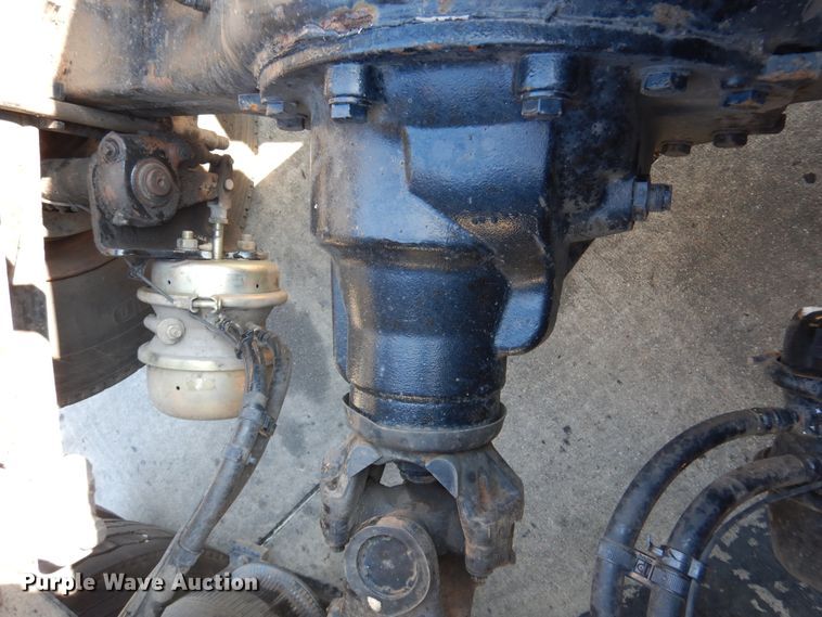 image for item DM6466 2012 Volvo VNL  semi truck