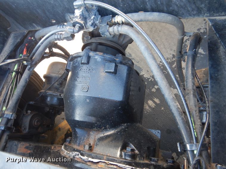 image for item DM6466 2012 Volvo VNL  semi truck