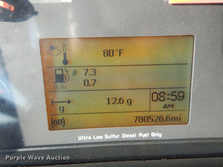 image for item DM6466 2012 Volvo VNL  semi truck