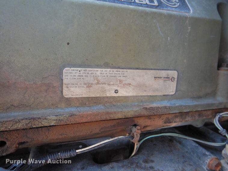 image for item DM8984 2005 Freightliner Columbia 120  semi truck