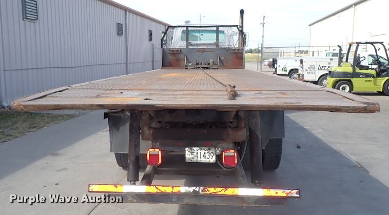 image for item DN2131 1990 Ford LN9000  rollback truck