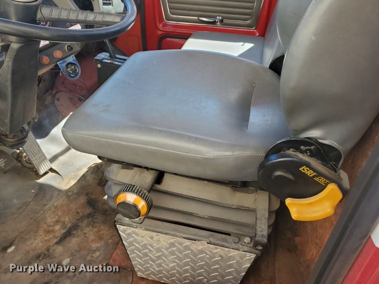 image for item GK9969 1972 Ford LT9000  truck cab and chassis