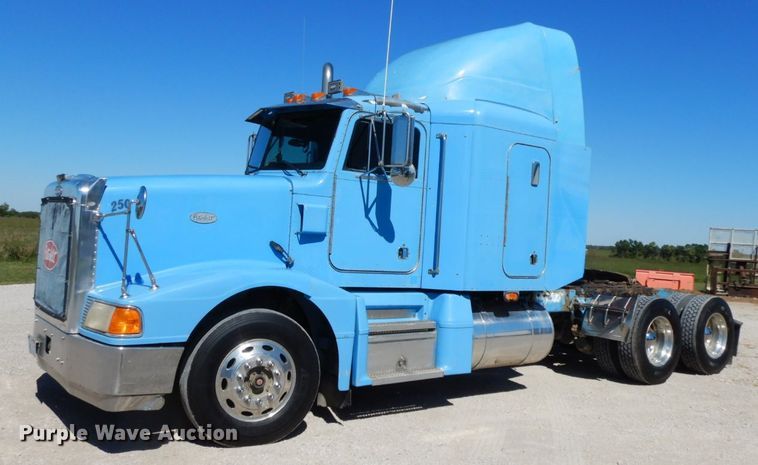 image for item HP9675 1996 Peterbilt 377  semi truck