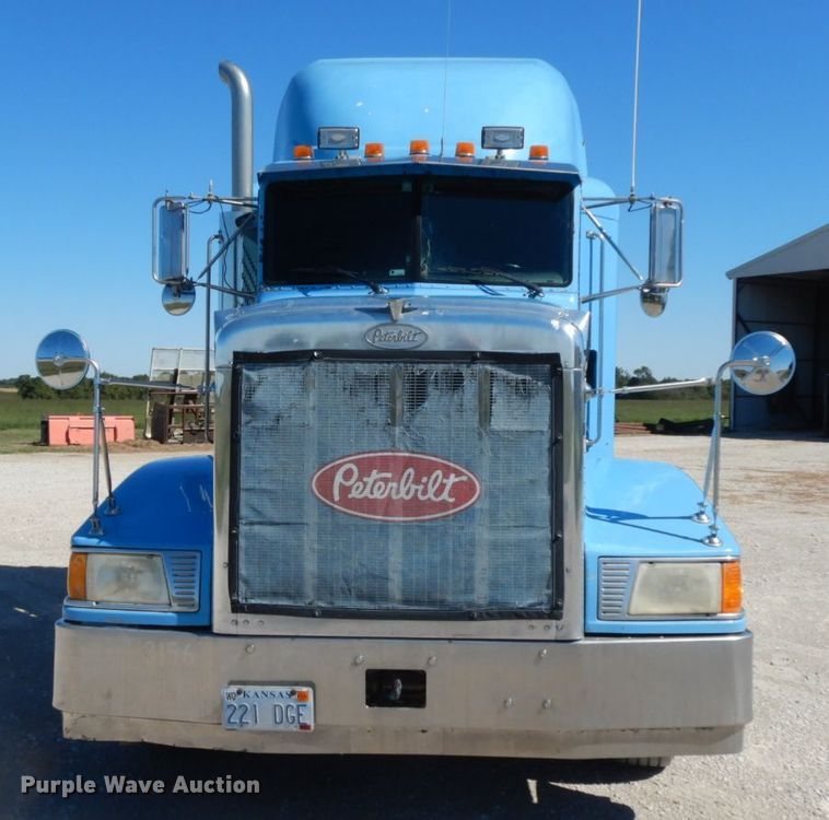 image for item HP9675 1996 Peterbilt 377  semi truck