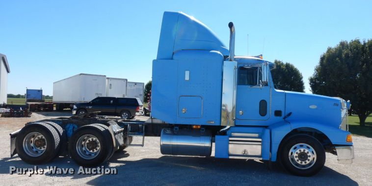 image for item HP9675 1996 Peterbilt 377  semi truck