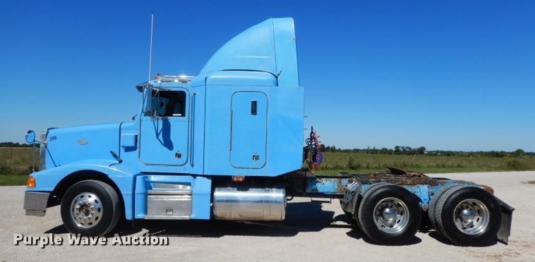 image for item HP9675 1996 Peterbilt 377  semi truck