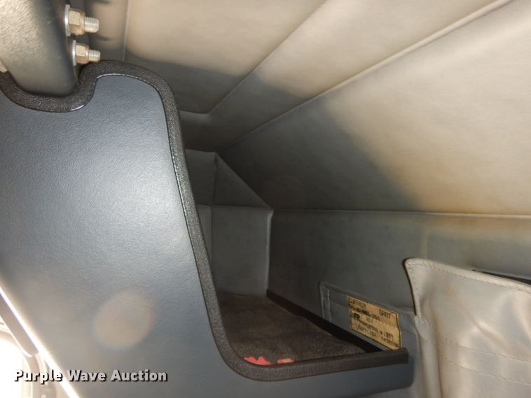 image for item HP9675 1996 Peterbilt 377  semi truck