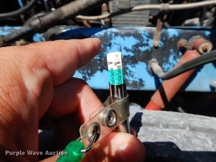 image for item HP9675 1996 Peterbilt 377  semi truck